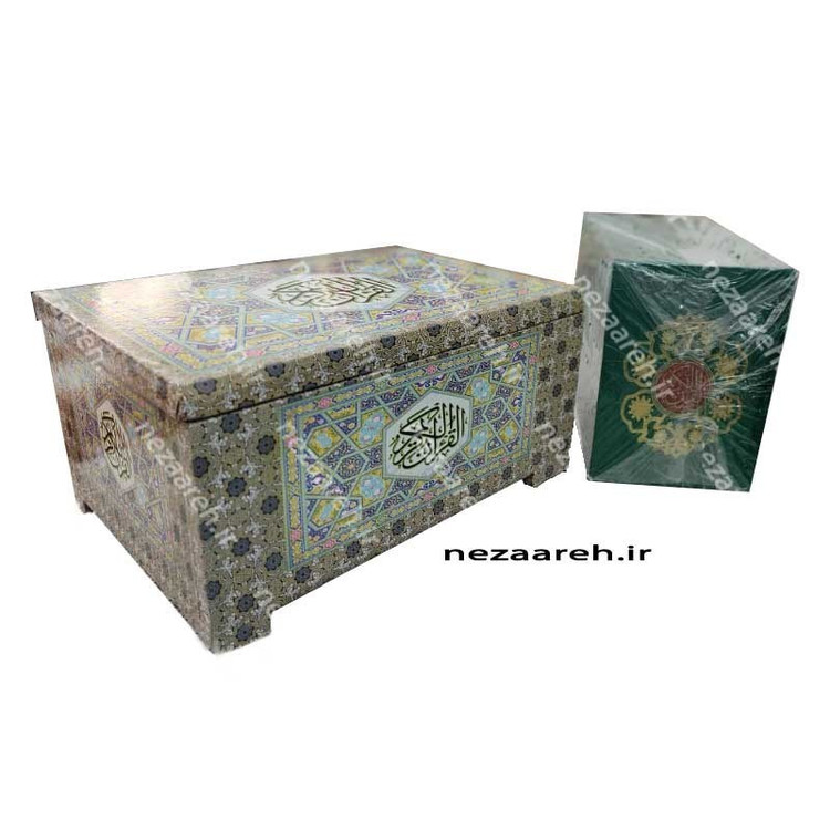 کتاب قرآن 60 پاره همراه با جعبه (قرآن 60 حزبی) جلد گالینگور طلا کوب و خط عثمان طه