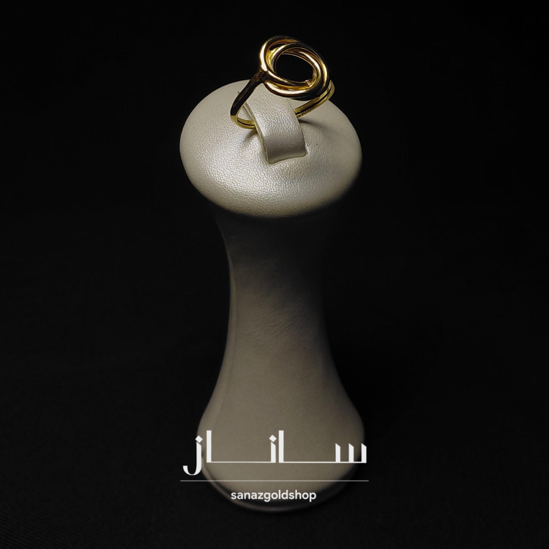انگشتر مینیمال پروفیل طرح گره 18 عیار ارسال رایگان گالری طلای ساناز