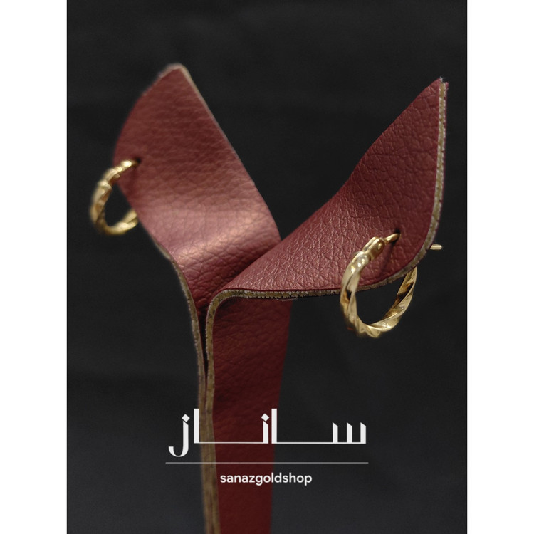 گوشواره حلقهای طرح مارپیچ 18 عیار کم اجرت ارسال رایگان گالری طلای ساناز
