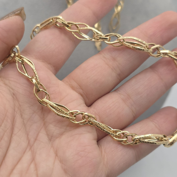نیم ست طلا کم اجرت 18 عیار زنانه طلا و شمش برلیان مدل زنجیری