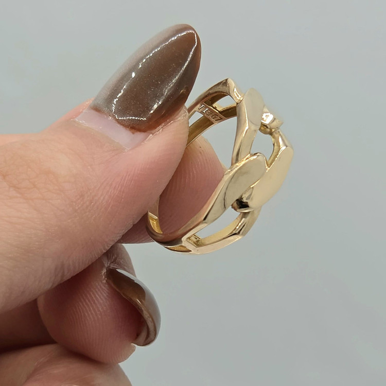 انگشتر طلا کم اجرت 18 عیار زنانه با طرح کارتیه طلا و شمش برلیان مدل 2 سایز 55