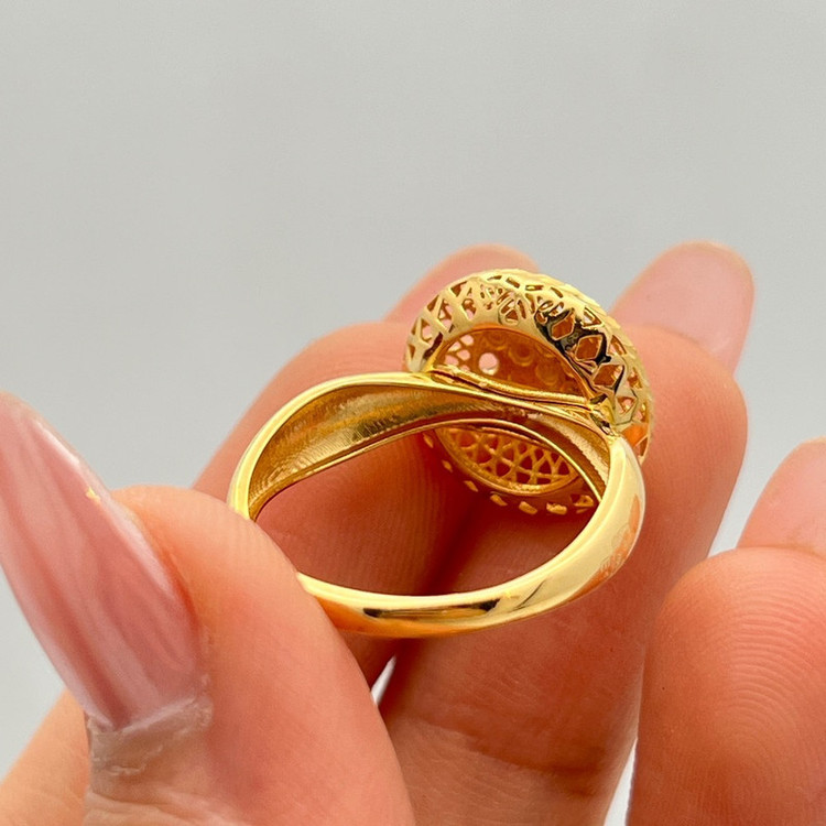 نیم ست طلا کم اجرت 18 عیار زنانه طلا و شمش برلیان مدل دایره