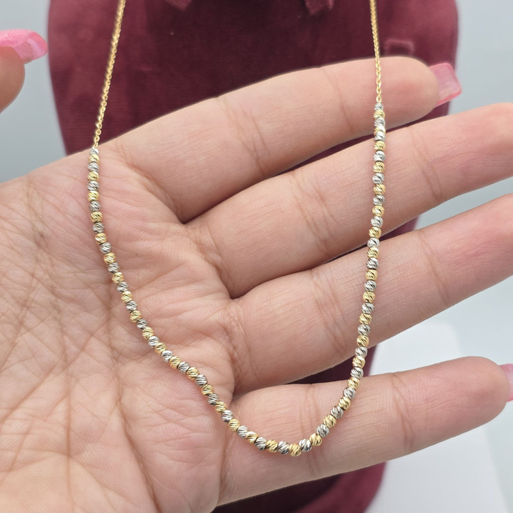 گردنبند طلا کم اجرت 18 عیار زنانه با زنجیر حلقهای (فلامینگو) طلا و شمش برلیان مدل گوی البرنادو