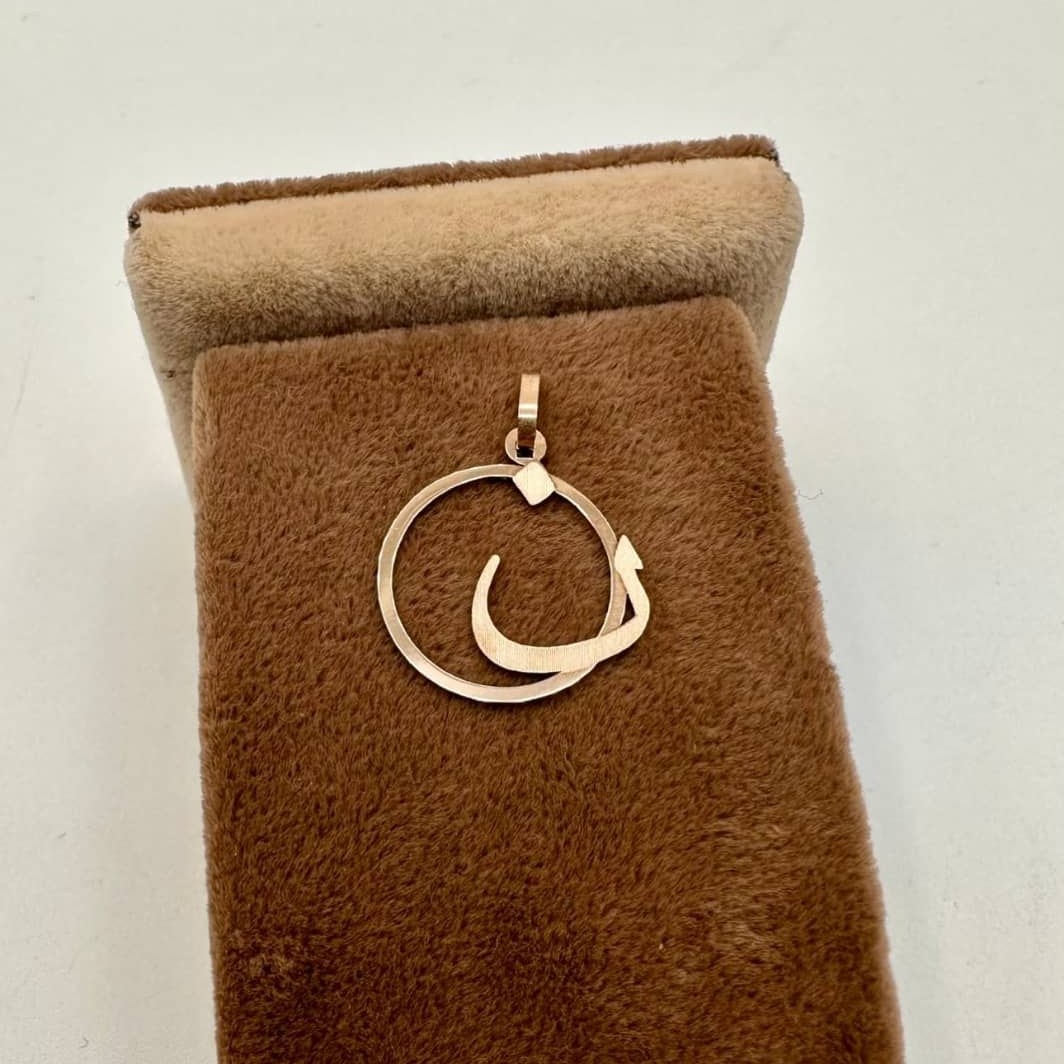 پلاک طلای حروف فارسی و حلقه