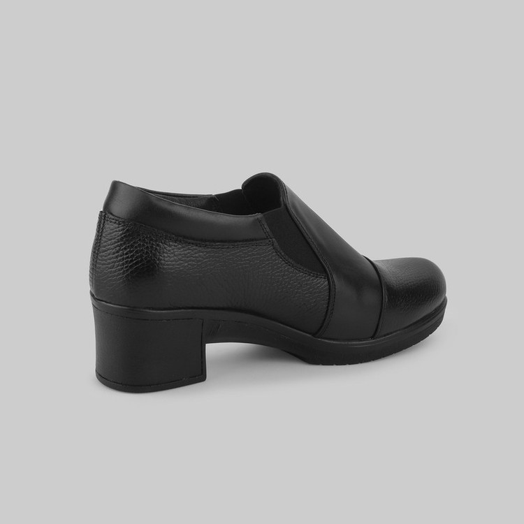کفش پاشنهدار زنانه چرم عطارد مدل چرم طبیعی کد SH138
