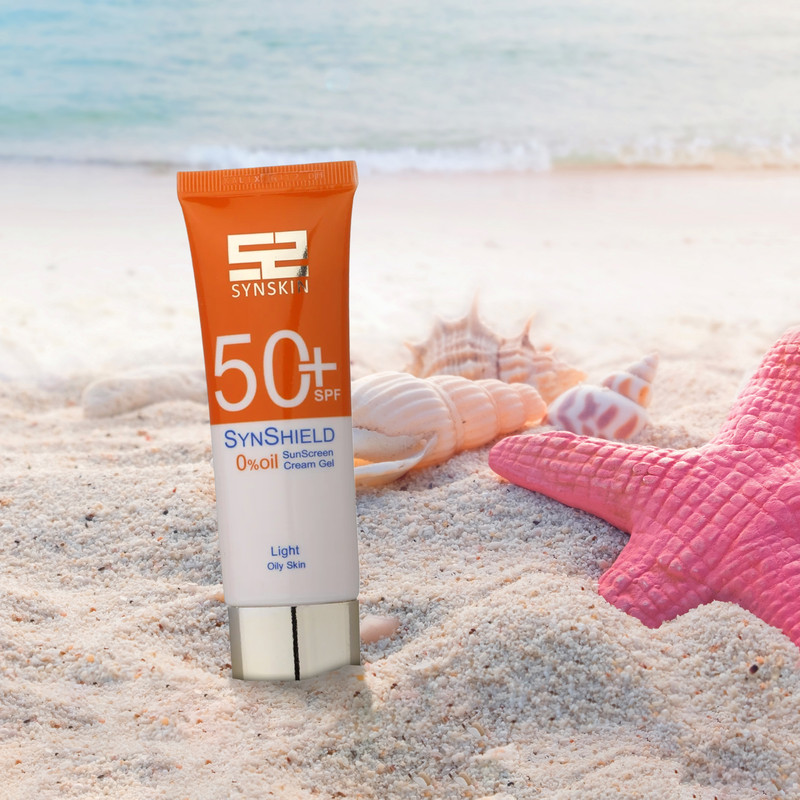 کرم ضد آفتاب رنگی ساین اسکین، SPF 50، مدل Syn Shield، مناسب پوستهای آکنهدار و چرب با حجم 50 میلیلیتر، ضد آب، مرطوبکنن...