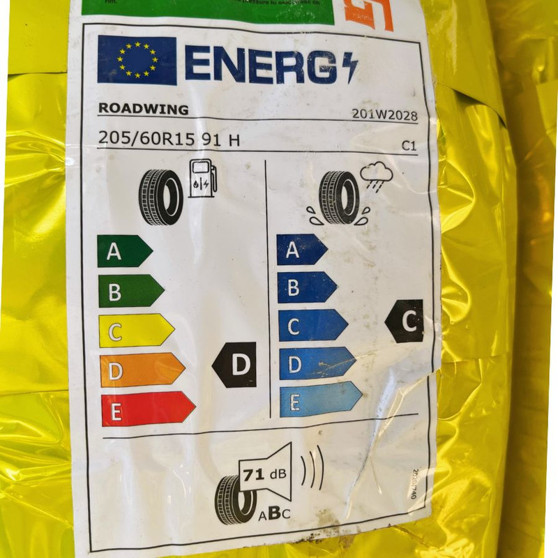 لاستیک خودرو رودوینگ مدل RW-581 سایز 2056015 تولید سال 2025 تک حلقه