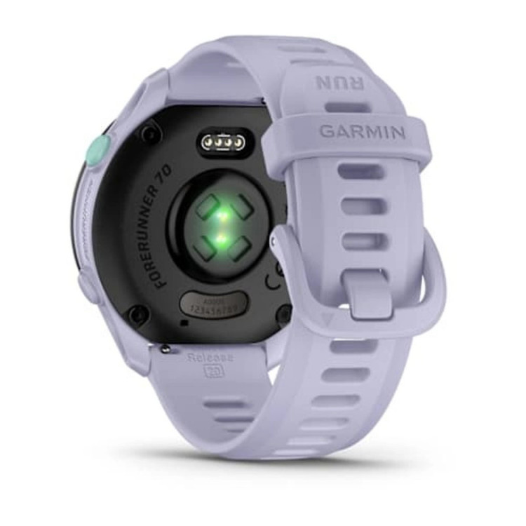ساعت هوشمند 43 میلیمتری گارمین مدل Forerunner 70 با بند سیلیکونی