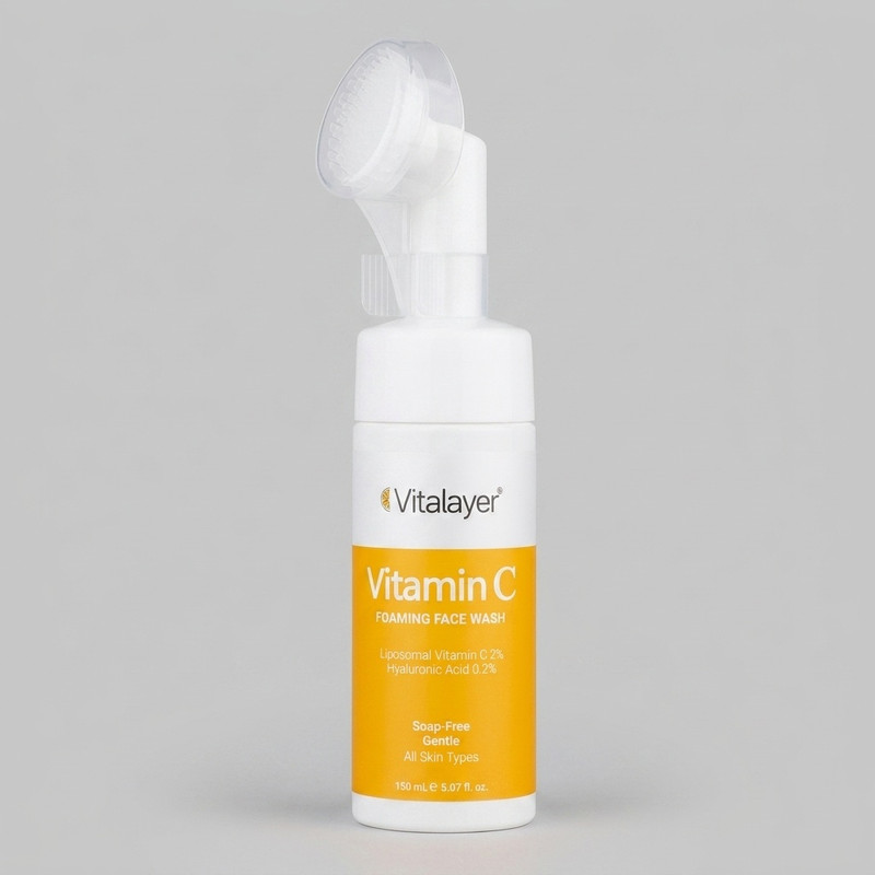 فوم شستوشوی صورت ویتالیر مدل VITAMIN C مناسب انواع پوست حجم 150 میلیلیتر