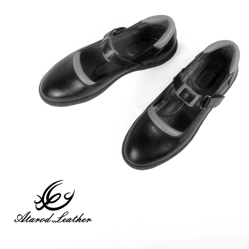 کفش زنانه چرم عطارد مدل چرم طبیعی کد SH240