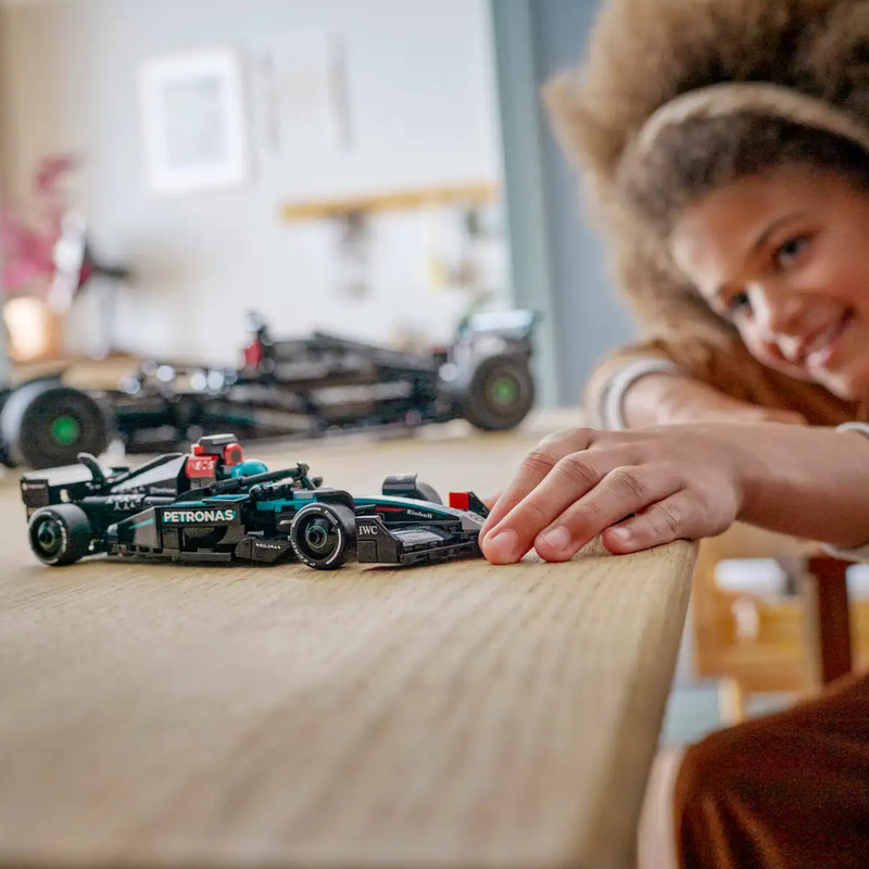 لگو 267 قطعه سری اسپید مدل Mercedes-AMG F1 W15 Race Car کد 77244