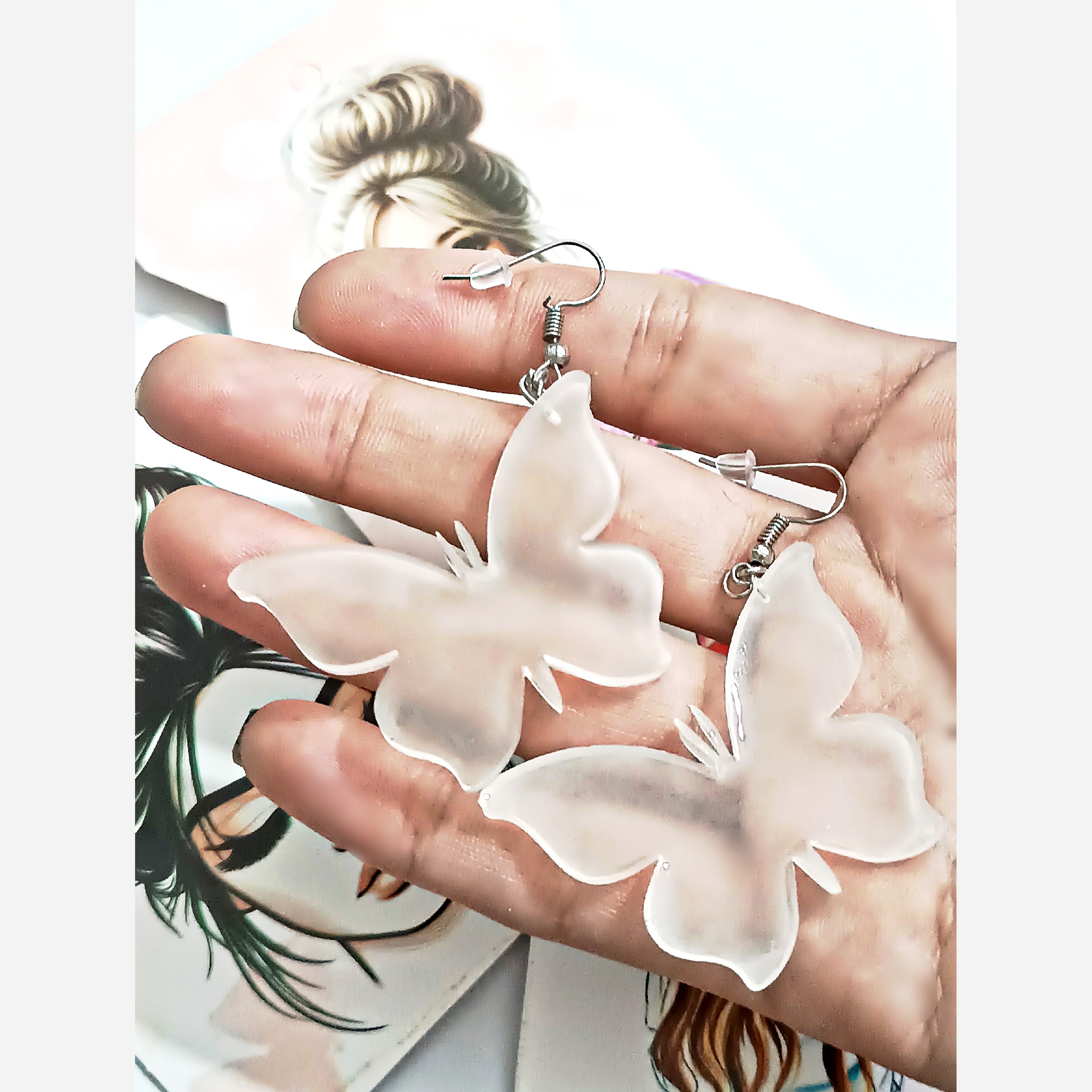 گوشواره پروانه ای شب نما سایز بزرگ