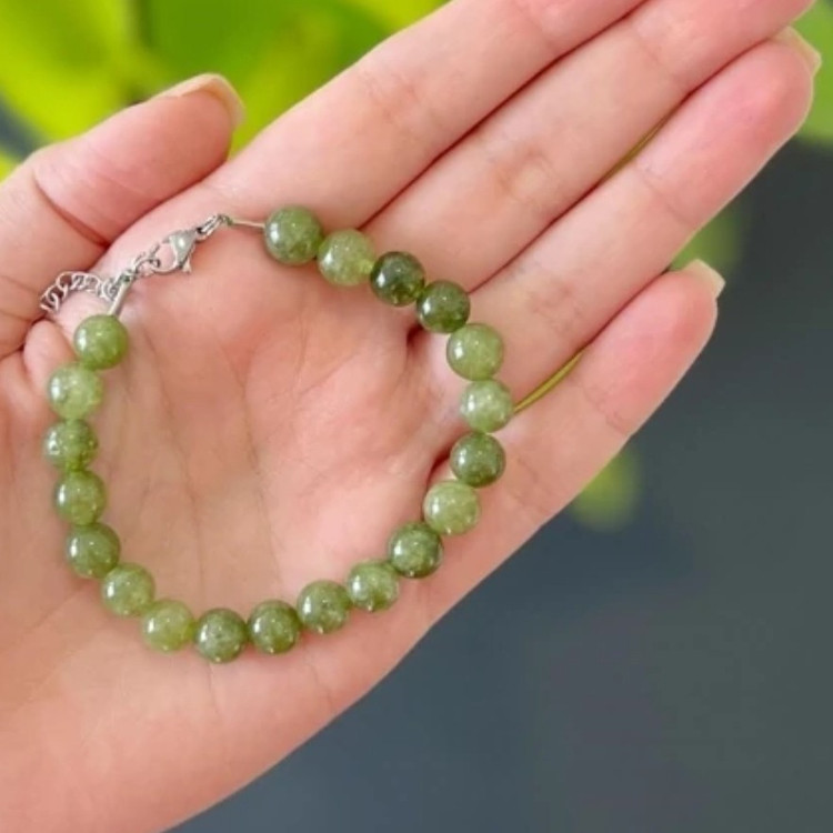 دستبند یشم اصل معدنی مهره سایز8