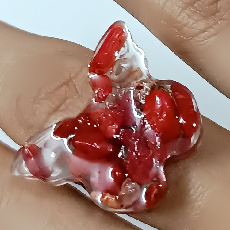 انگشتر دخترانه سنگ مرجان اصل مدل پروانه پینترستی