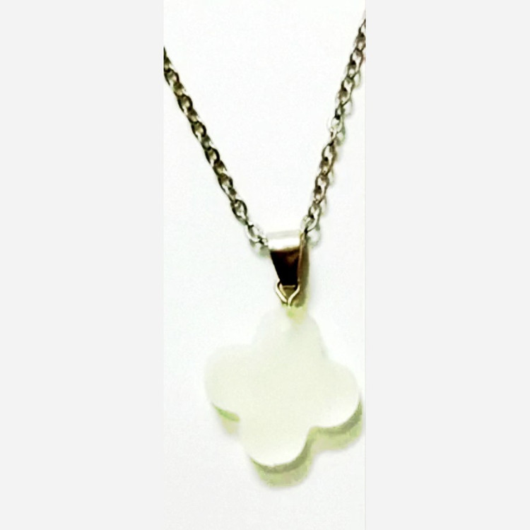 گردنبند دخترانه ونکلیف شب چراغ پینترستی