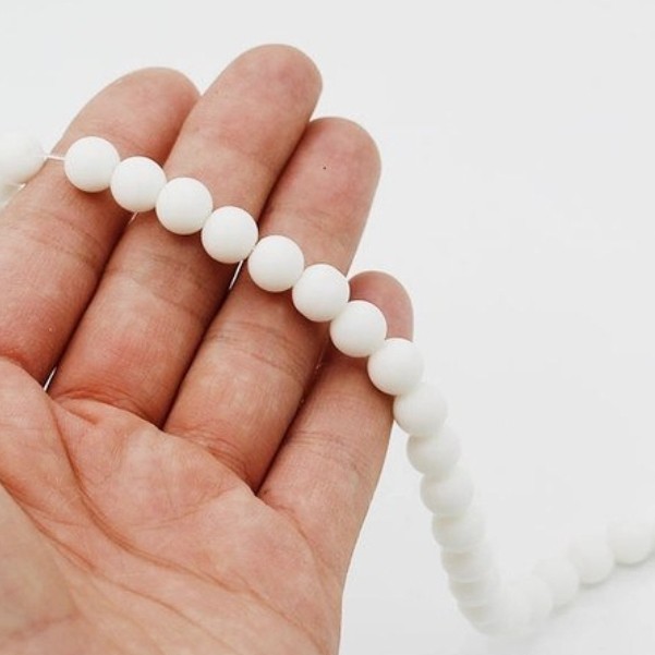 مهره اونیکس سفید اصل سایز 8 برای ساخت زیورآلات